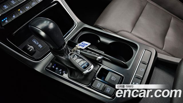Hyundai Grandeur 2018 — photo 9