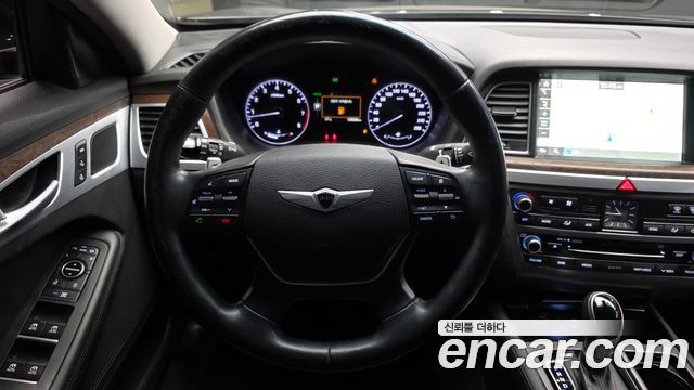 Hyundai Genesis 2014 — photo 13