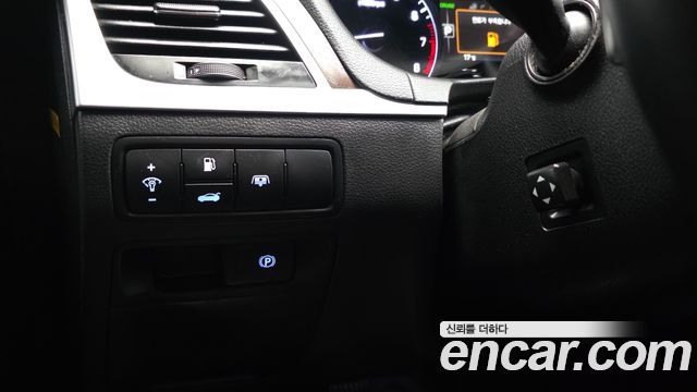 Hyundai Genesis 2014 — photo 18