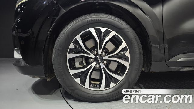 Kia Canival 2022 — photo 5