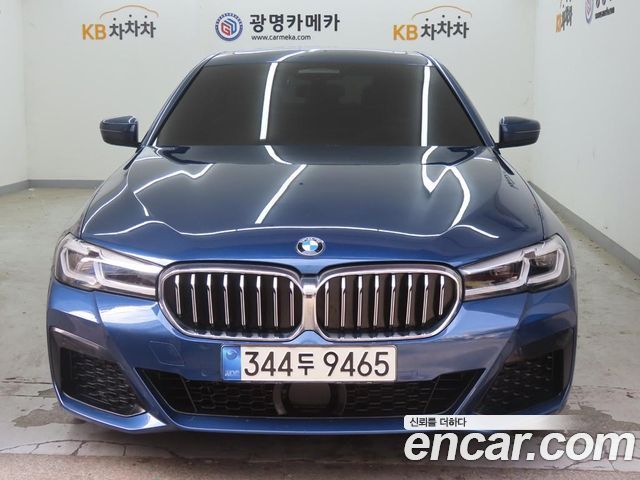 BMW 5-Series 2021 — photo 1
