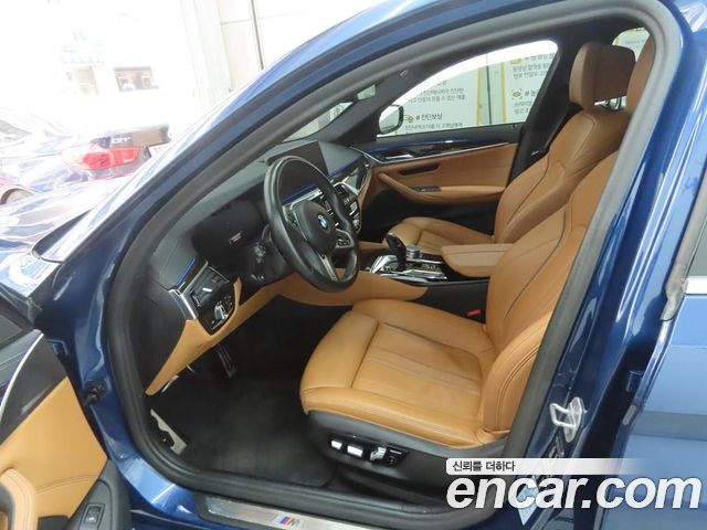 BMW 5-Series 2021 — photo 5