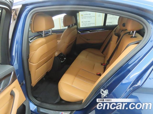 BMW 5-Series 2021 — photo 6