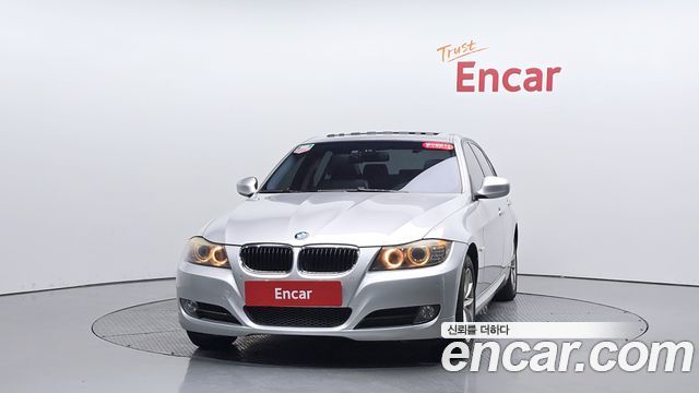 BMW 3-Series 2009 — photo 3