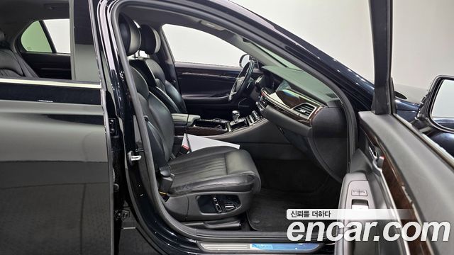 Genesis EQ900 2016 — photo 10