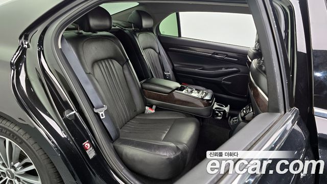 Genesis EQ900 2016 — photo 12
