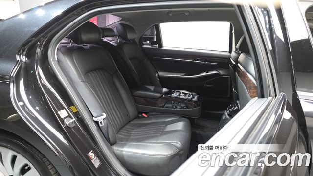 Genesis EQ900 2018 — photo 12