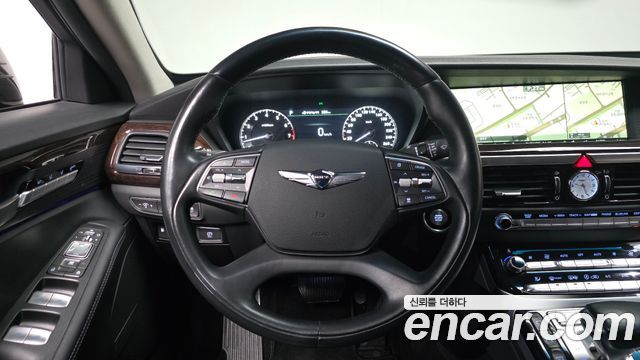 Genesis EQ900 2018 — photo 13