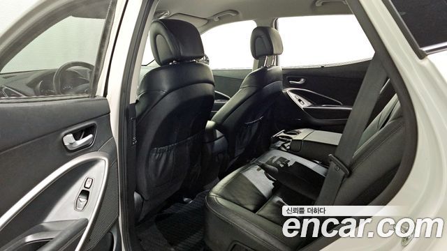 Hyundai Santafe 2015 — photo 11