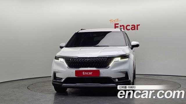 Kia Canival 2021 — photo 3