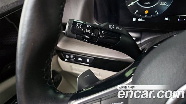 Kia Canival 2021 — photo 14