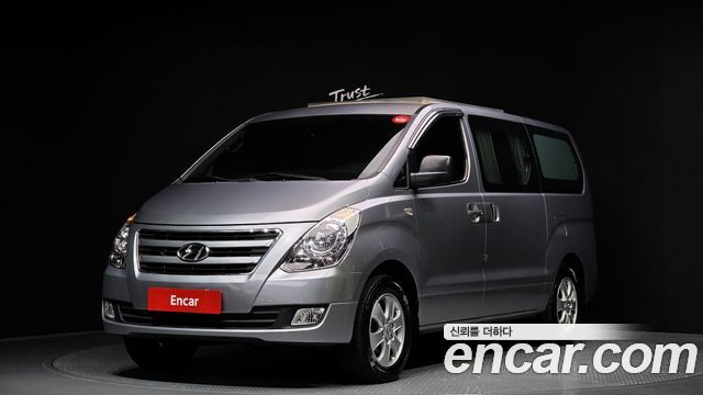 Hyundai Starex 2018 — photo 1