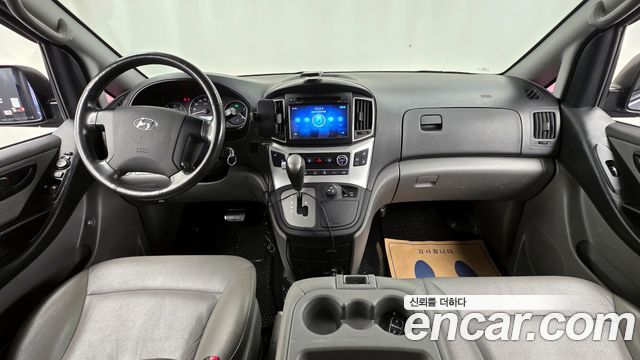 Hyundai Starex 2018 — photo 7
