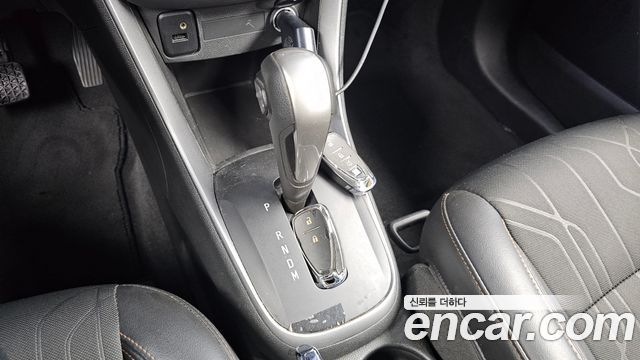 Chevrolet Korea Trax 2017 — photo 9