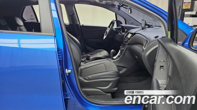 Chevrolet Korea Trax 2017 — photo 11