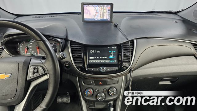 Chevrolet Korea Trax 2017 — photo 16