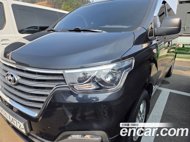 Hyundai Starex 2020 — photo 3