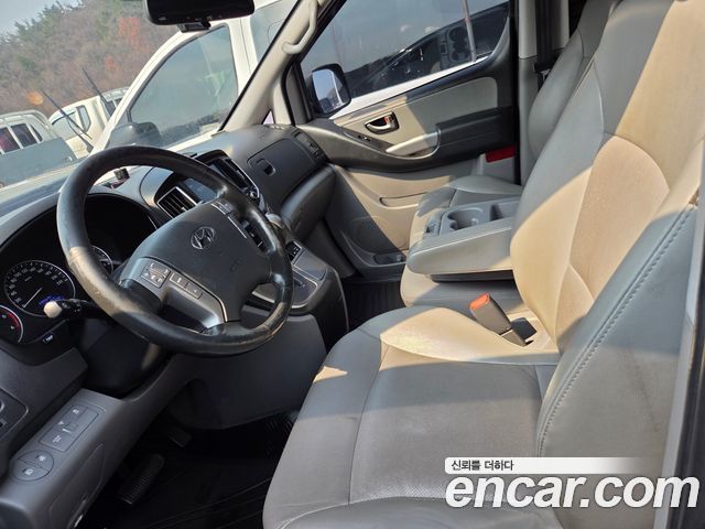 Hyundai Starex 2020 — photo 7