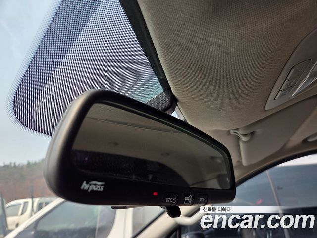 Hyundai Starex 2020 — photo 10