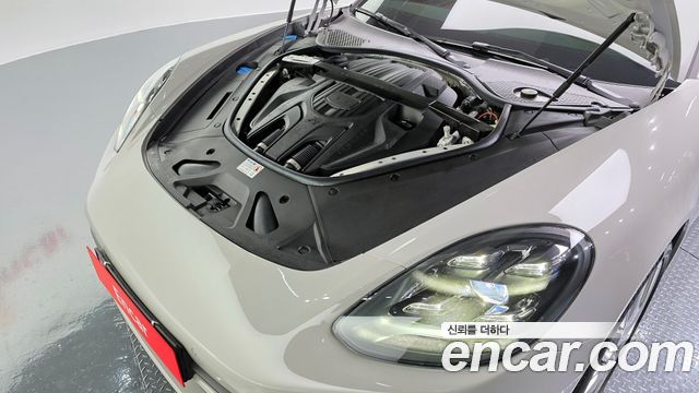 Porsche Panamera 2023 — photo 6
