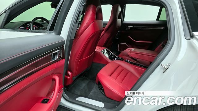 Porsche Panamera 2023 — photo 12