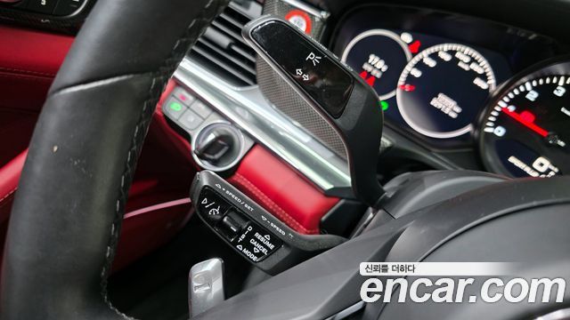 Porsche Panamera 2023 — photo 18
