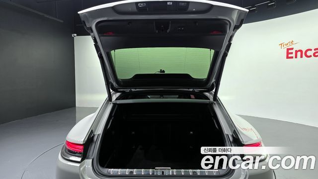 Porsche Panamera 2023 — photo 20