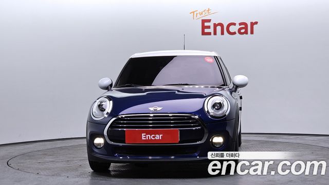 Mini Cooper 2018 — photo 3