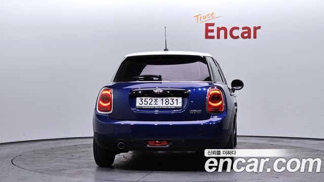 Mini Cooper 2018 — photo 4