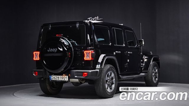 Jeep Wrangler 2022 — photo 2