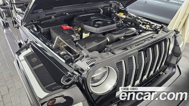 Jeep Wrangler 2022 — photo 6