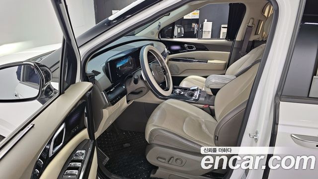 Kia Canival 2021 — photo 10