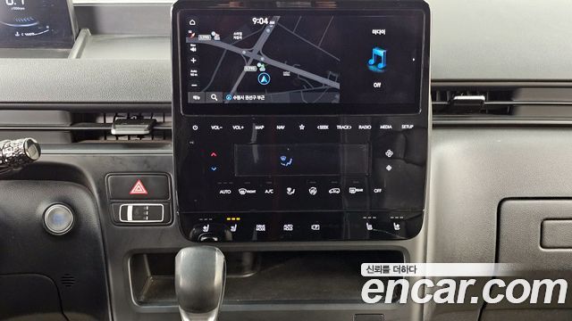 Hyundai Staria 2022 — photo 14