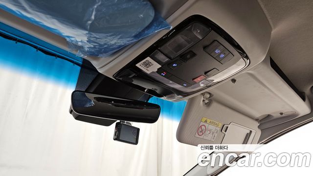 Hyundai Staria 2022 — photo 17