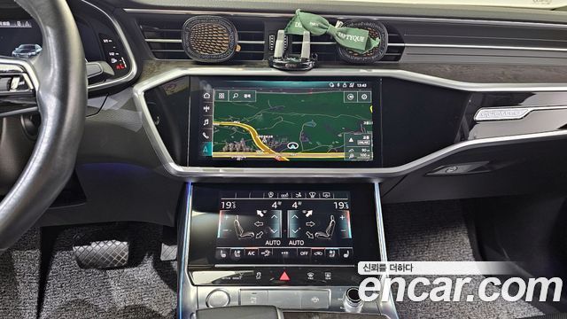 Audi A7 2020 — photo 13