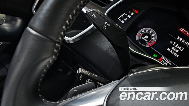 Audi A7 2020 — photo 16