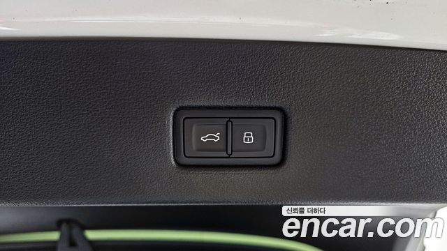 Audi A7 2020 — photo 19