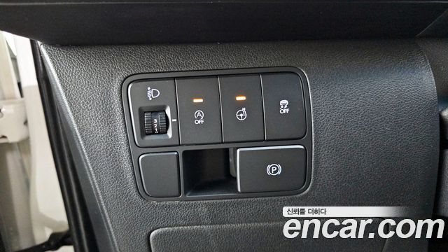 Hyundai Staria 2022 — photo 14