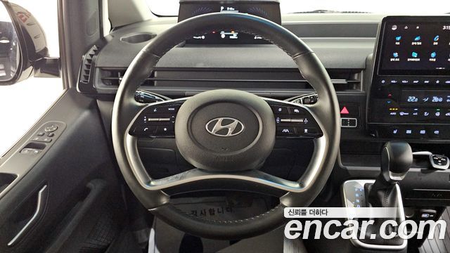 Hyundai Staria 2022 — photo 15