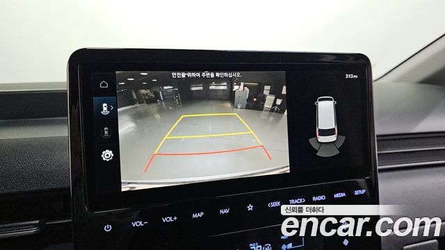 Hyundai Staria 2022 — photo 17