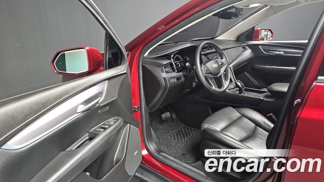 Cadillac XT5 2018 — photo 11