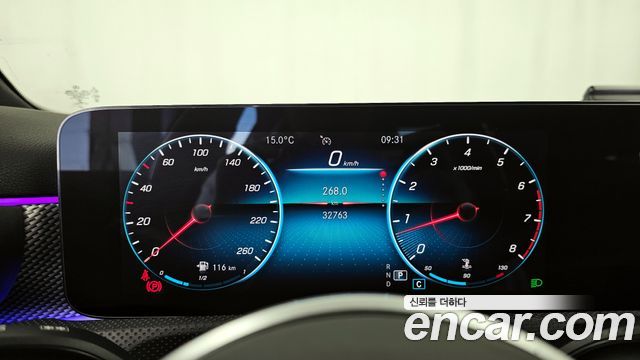 Mercedes-Benz A-Class 2021 — photo 8