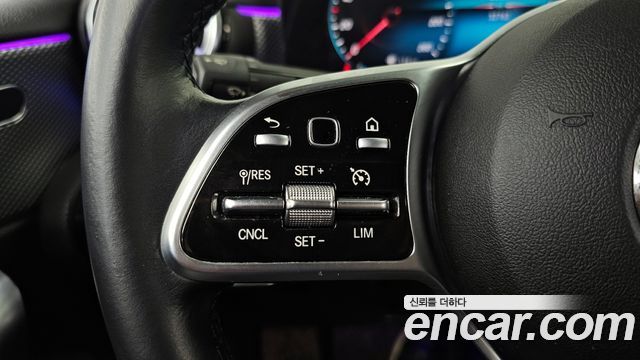 Mercedes-Benz A-Class 2021 — photo 19