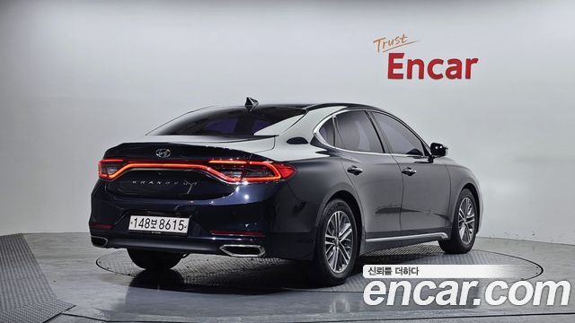 Hyundai Grandeur 2018 — photo 2