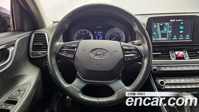 Hyundai Grandeur 2018 — photo 13