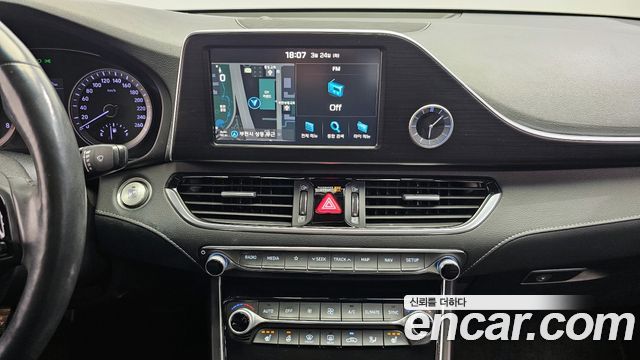 Hyundai Grandeur 2018 — photo 14