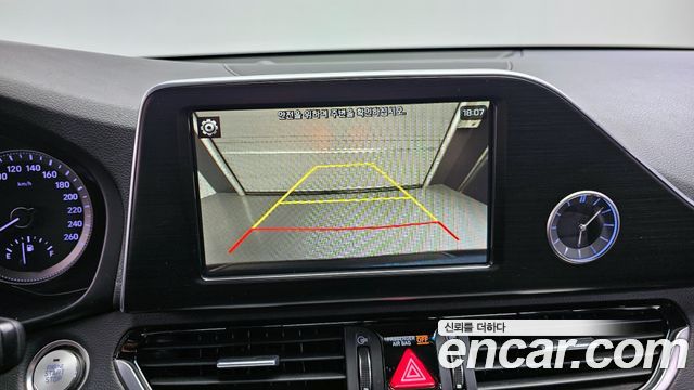 Hyundai Grandeur 2018 — photo 15