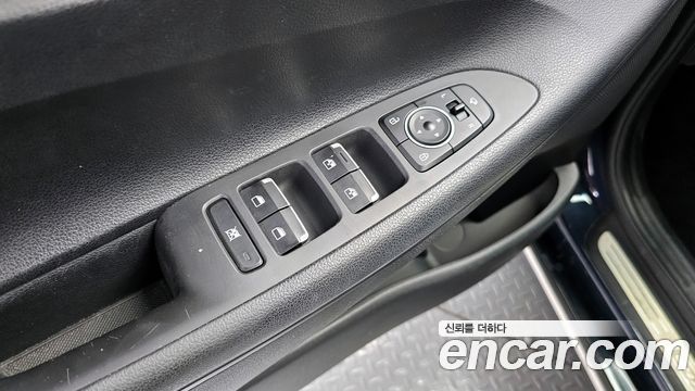 Hyundai Grandeur 2018 — photo 17