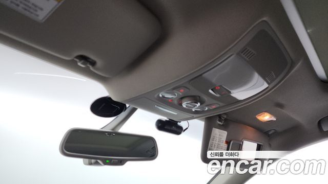 Audi Q5 2012 — photo 17