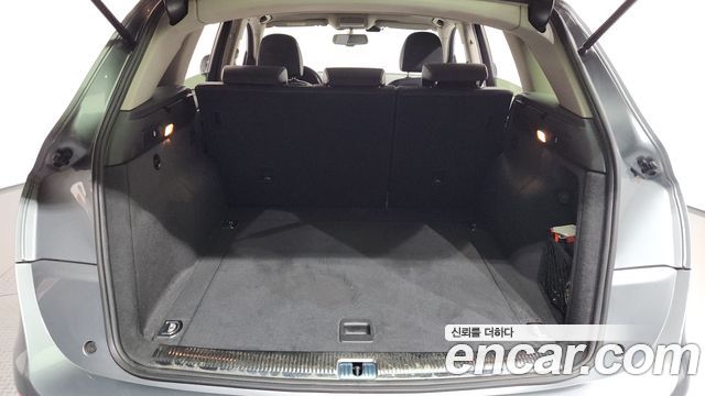 Audi Q5 2012 — photo 20